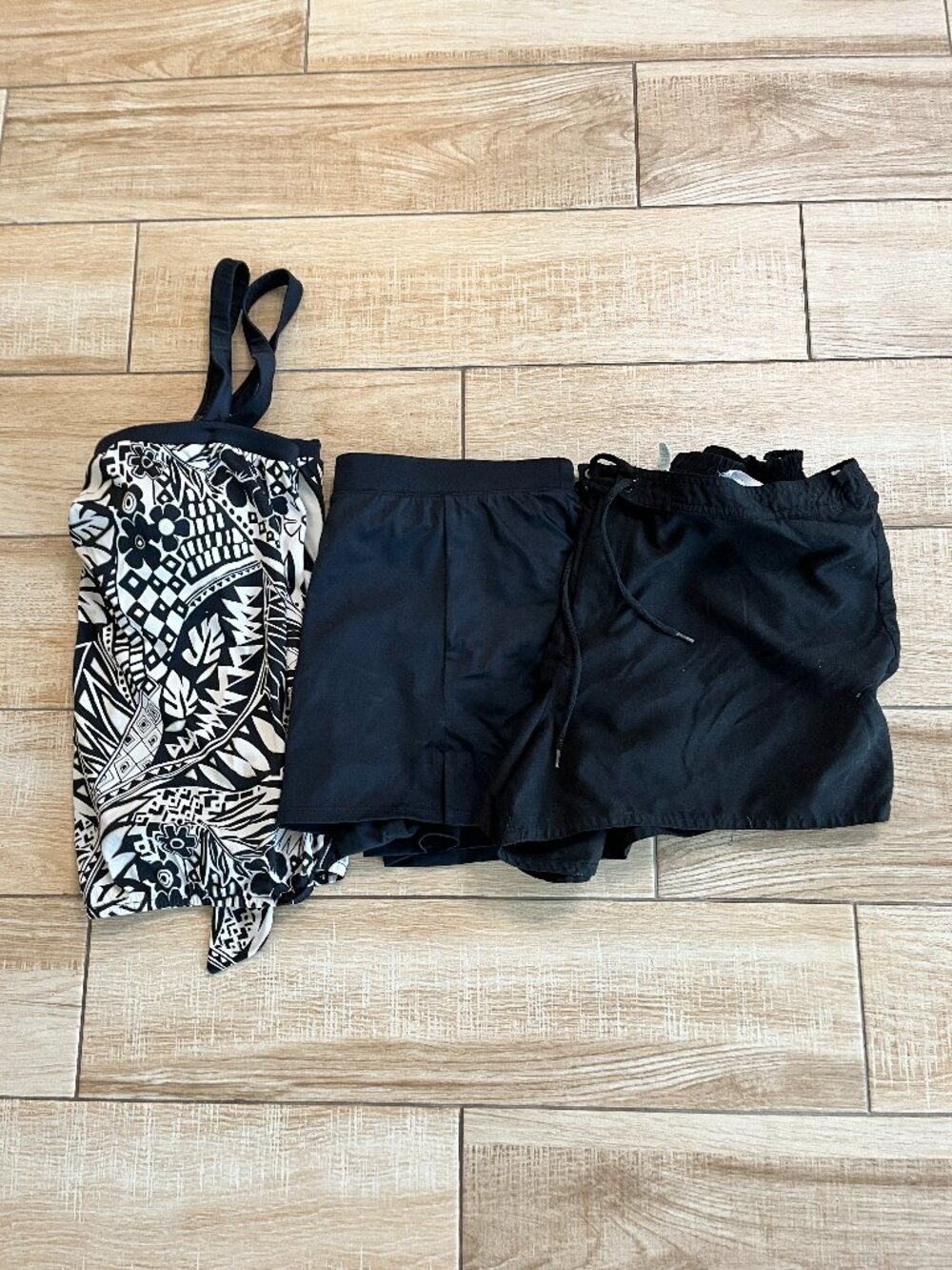 Womens Bundle of 3 Swim Items - 12